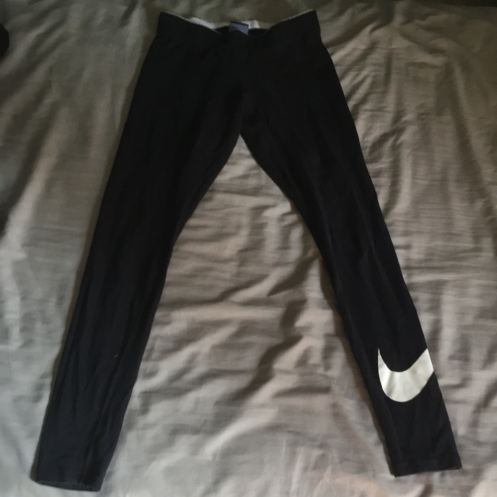 Nike leggings